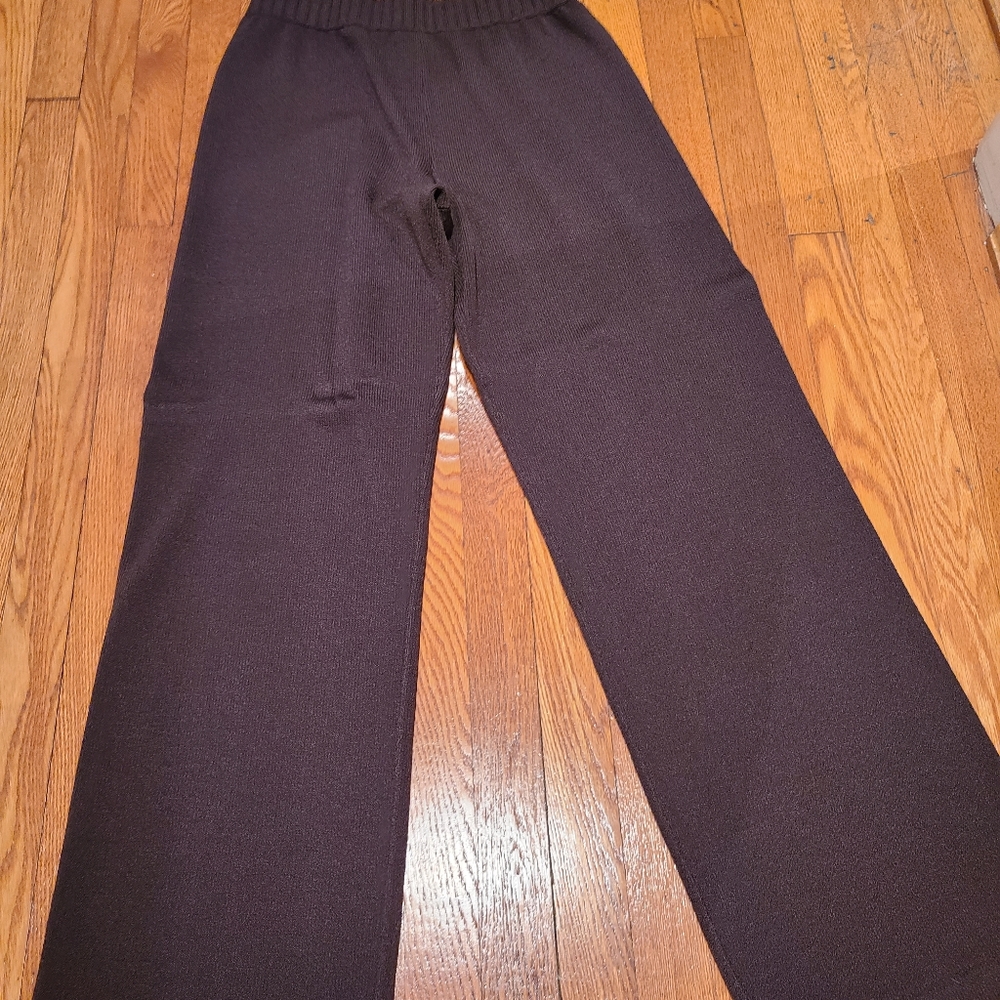 St. John Sport Pants, Tan, M, Wide Leg